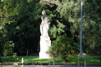 Imagine atasata: Statuia Monumentul Fidelitatii - 2013.09.18 - 1.jpg